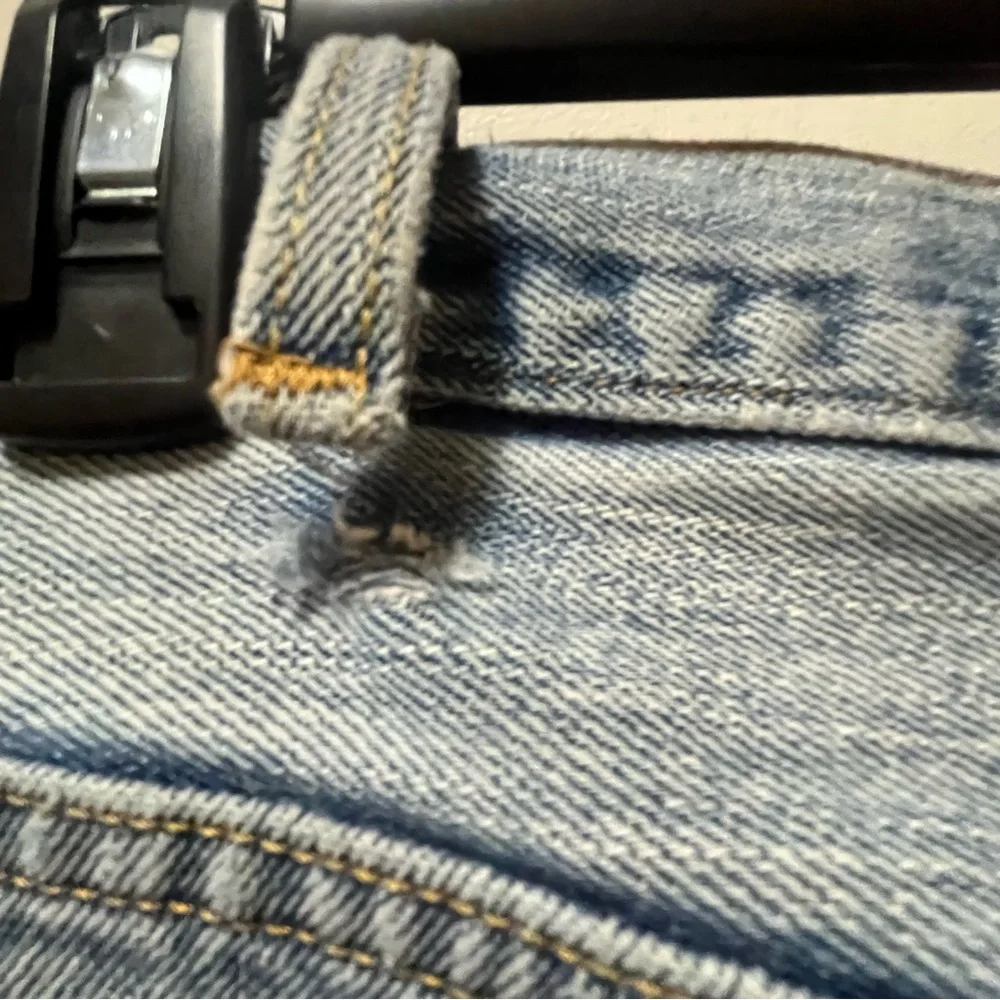 Levi's 505 Regular Fit Blue Straight Jeans with Distressed Details.38x32